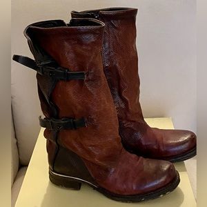 A.S. 98 boots - red with buckles - size 6.5